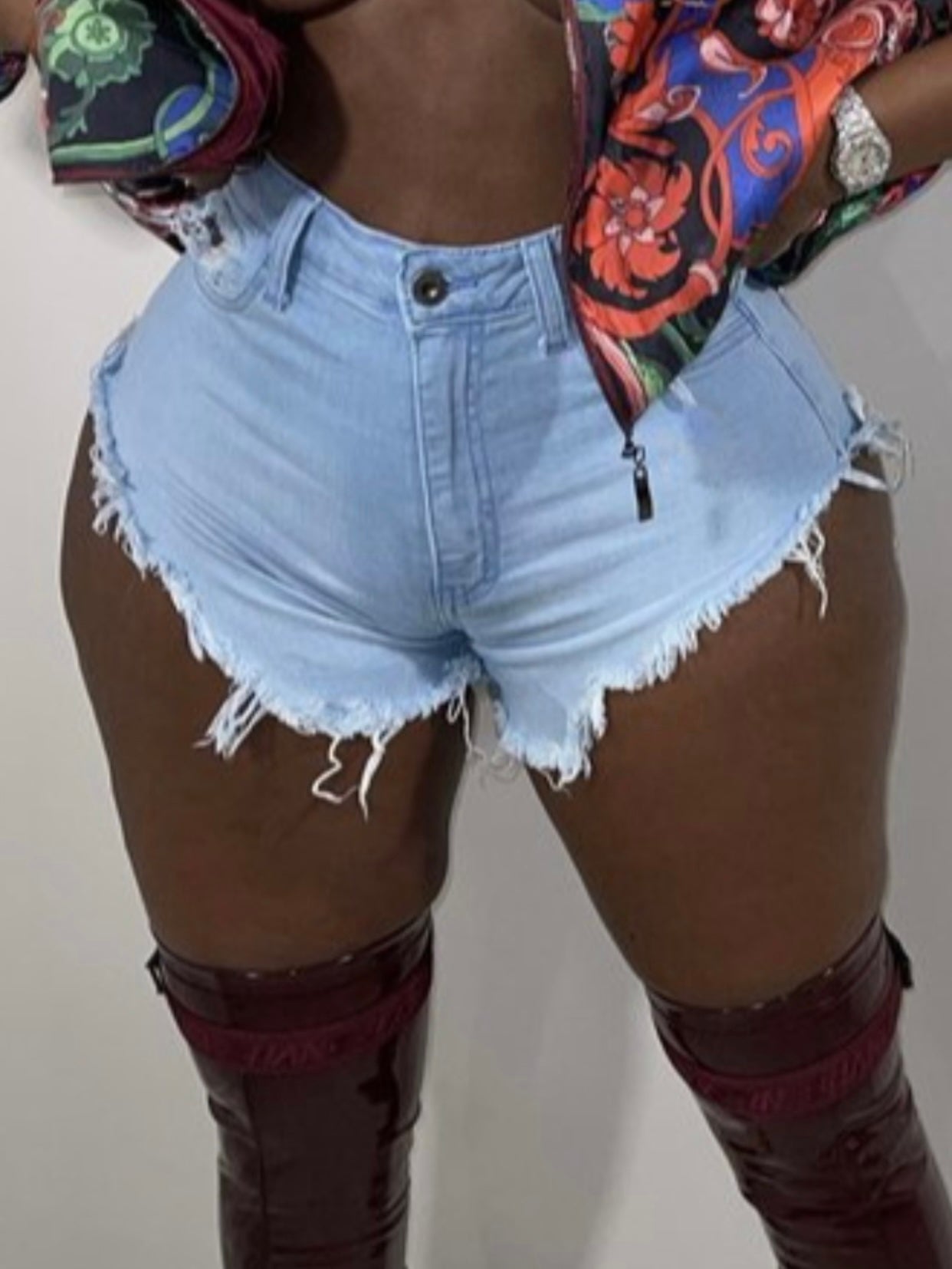 High-Waisted High Stretchy Raw Edge Denim Shorts